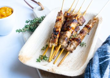 Arrosticini brochette Walk and roll mobiele foodtruck walking dinner food on tour